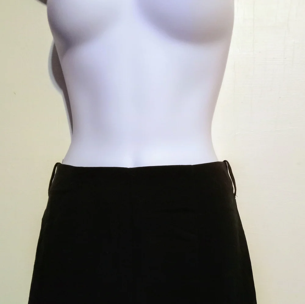 🛍️ BUNDLE ONLY 🛍️ALLY B LADIES BLACK SKIRT